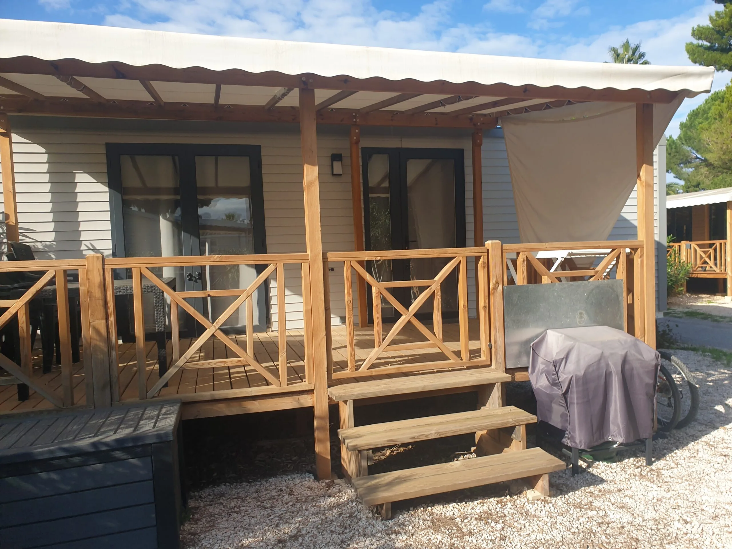 Vacances au calme à 500 m de la mer – Mobil-home tout confort 4 pers.