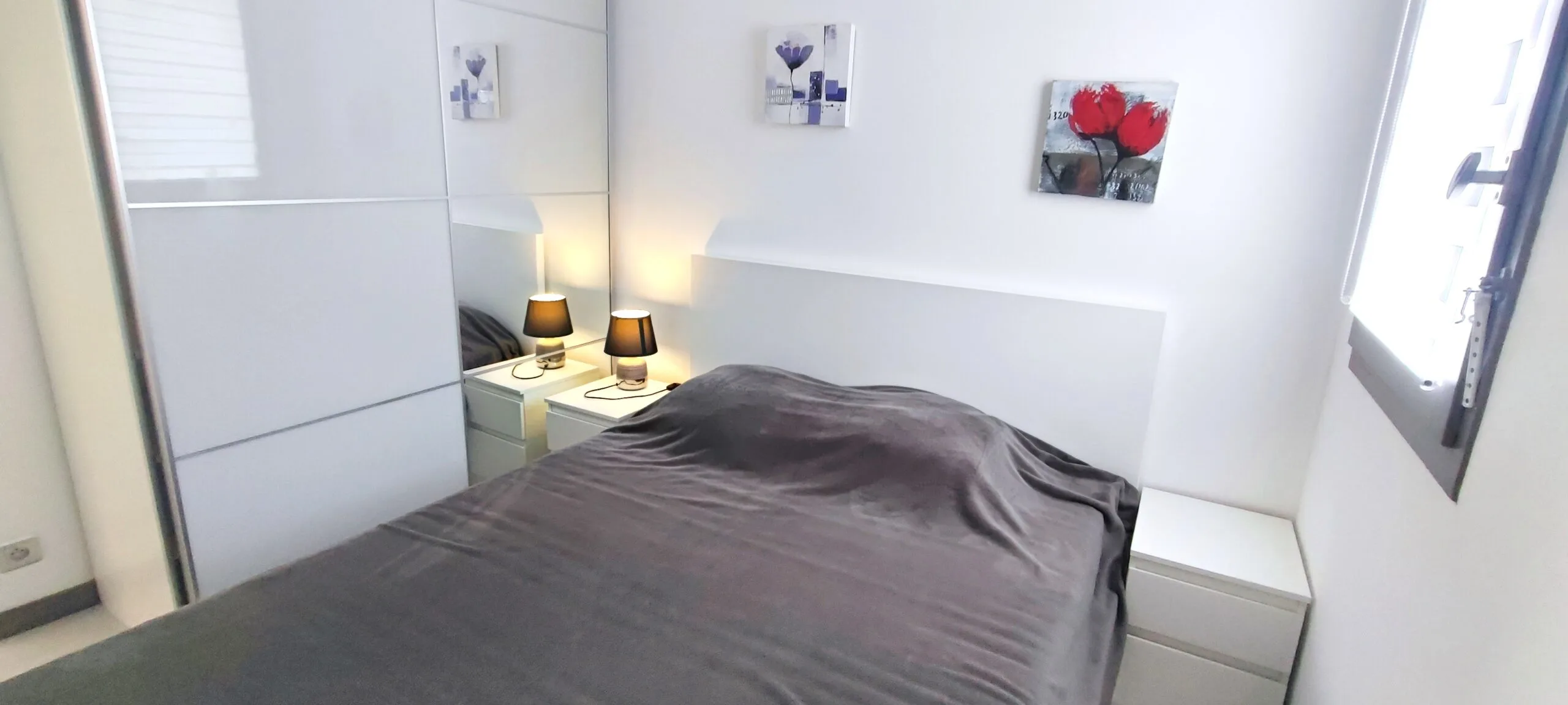 Séjour cosy avec vue sur la lagune – Appartement climatisé et rénové