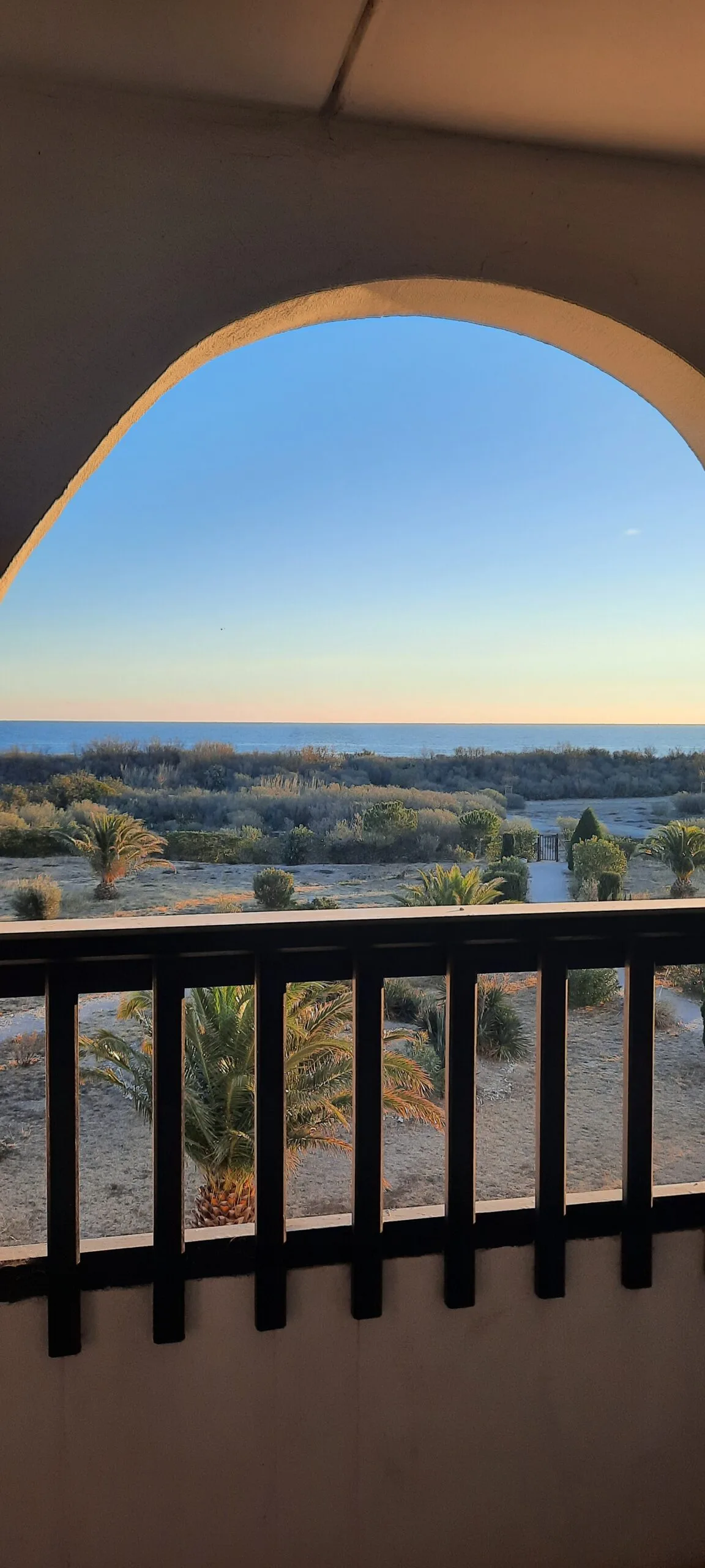 T2 avec vue mer & piscine – À 50m de la plage, Saint-Cyprien