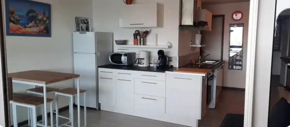 Séjour cosy avec vue sur la lagune – Appartement climatisé et rénové